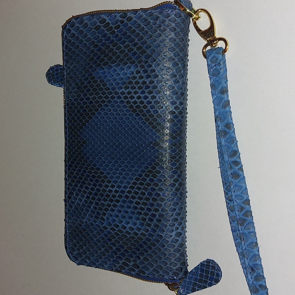 Taxidermy Blue Python Maggie Classic Wallet - Picture 15 of 15